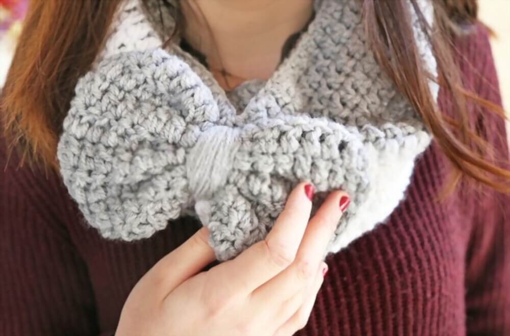 wear infinity scarf as knot