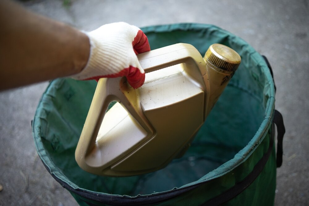 how to dispose of old gasoline