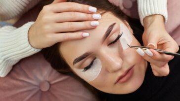 cat eye lash extensions